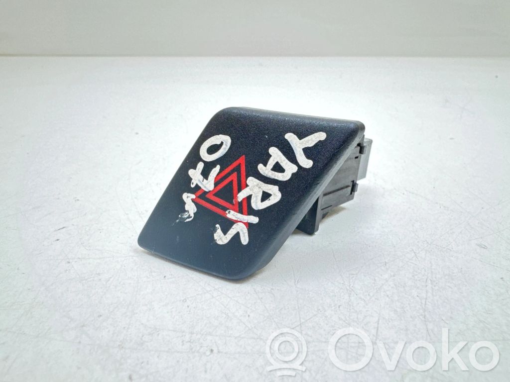 Toyota Yaris Hazard light switch 
