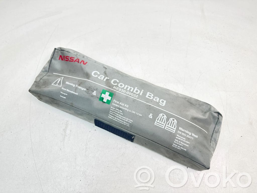 Nissan Qashqai Trousse de premiers secours 