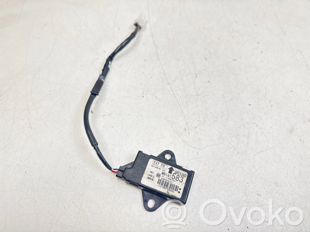 Mitsubishi Outlander Radio antenna 