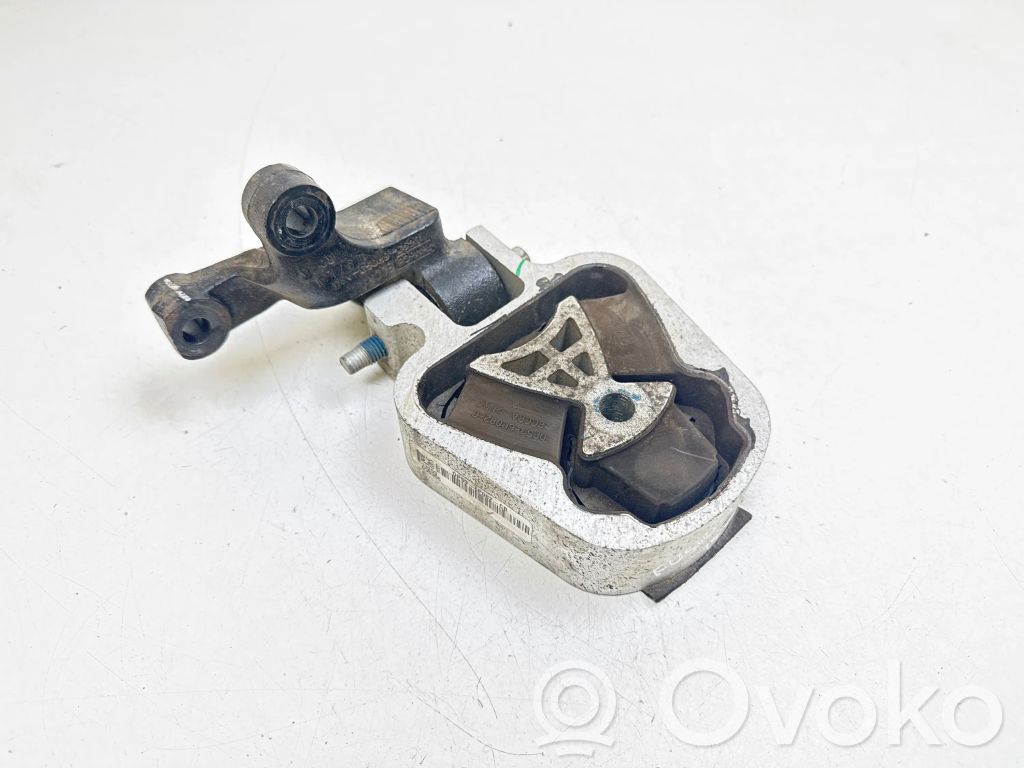 Engine mount bracket   DP536P082CB,035355,13253