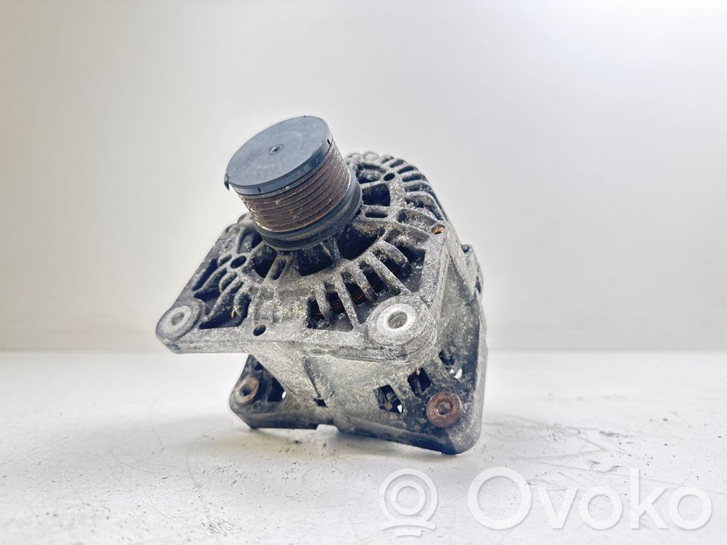 Generatorius   8200667608,TG11C064,107837440,2310000Q0G,2310000Q2C,231007707R,7700429217,7701477001,7711134313,7711368356,7711497093,7711497139,8200386806,8200537415