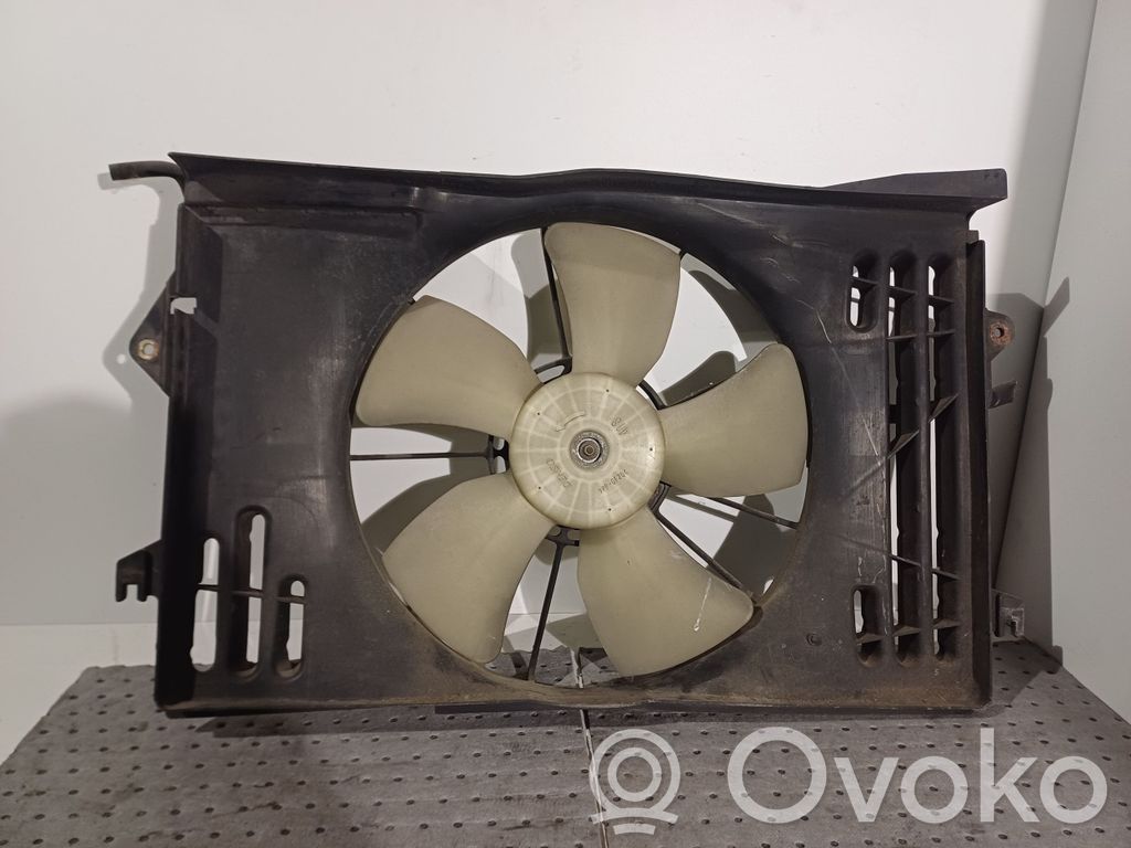 Toyota Corolla Verso E121 Elektrisks radiatoru ventilators 
