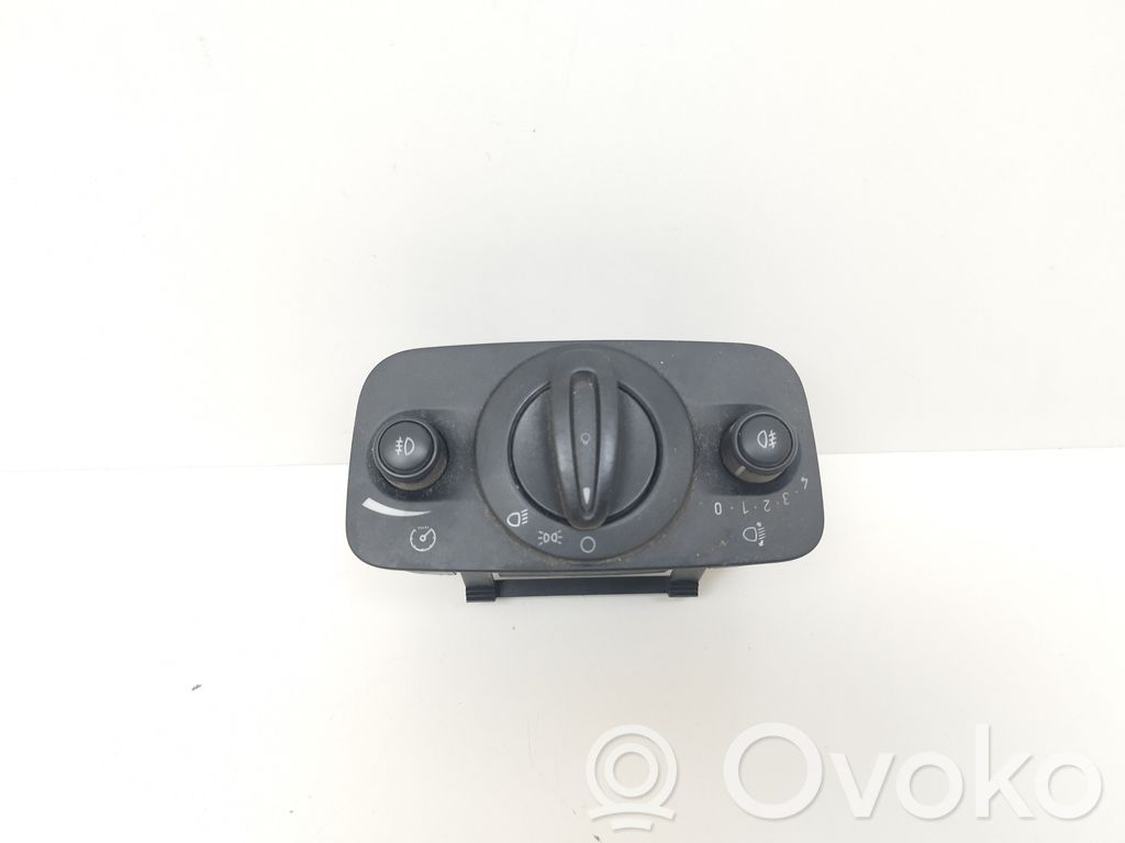 Ford C-MAX II Light switch 