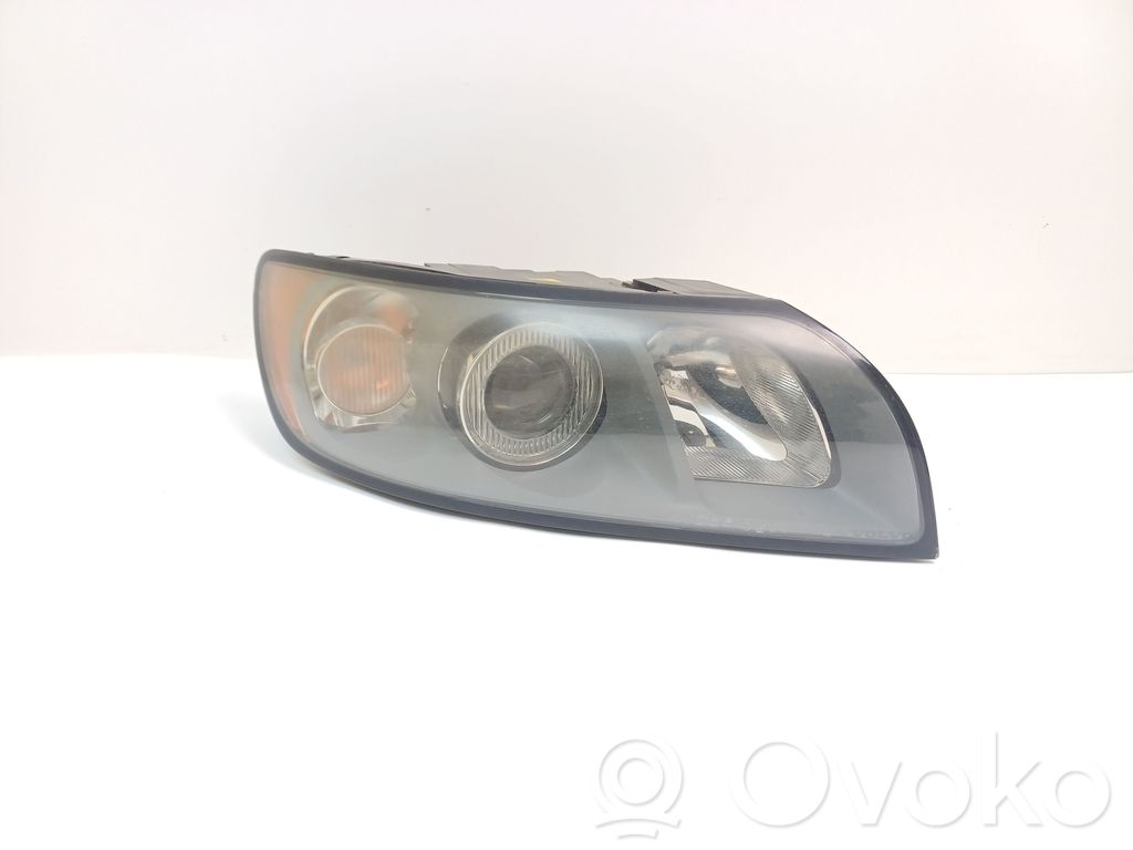 Volvo V50 Priekinis žibintas 