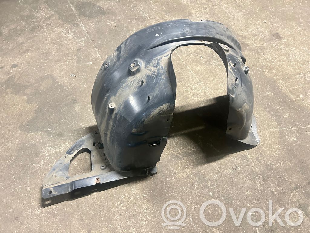 Peugeot 2008 I Nadkole przednie 
