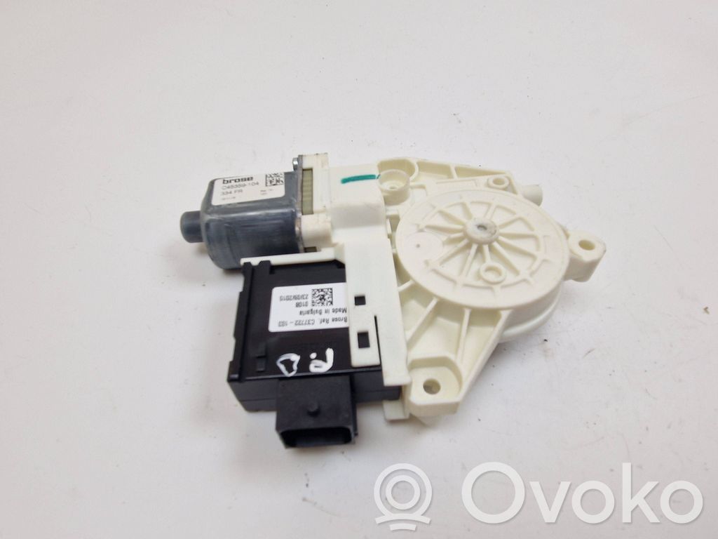 Fiat 500X Silnik regulatora szyby drzwi przednich 