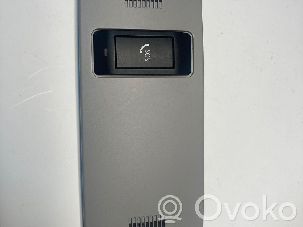 BMW 5 E60 E61 Kita salono detalė 