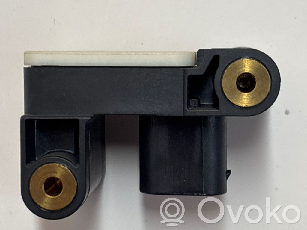 BMW 1 E82 E88 Airbag deployment crash/impact sensor 