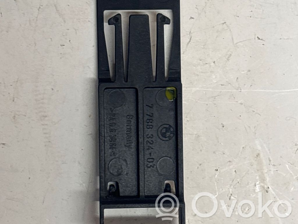 BMW 5 E60 E61 Radiator mount bracket 