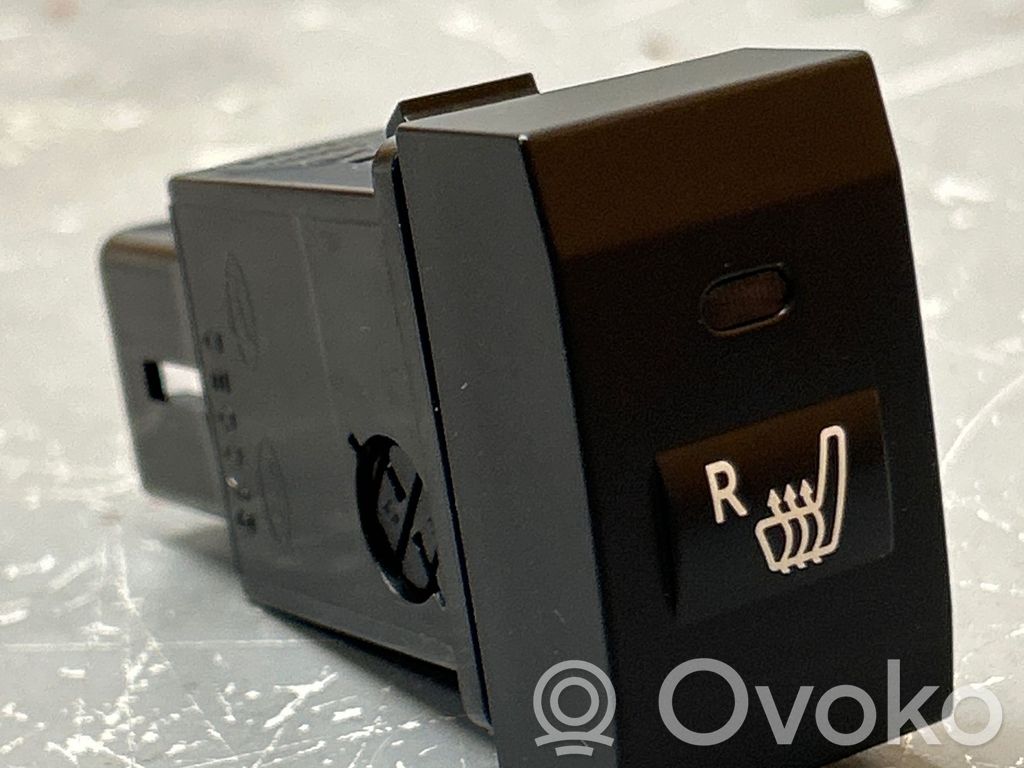KIA Sorento Seat heating switch 