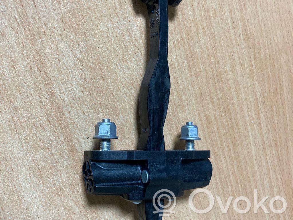 Ford Focus Front door check strap stopper 