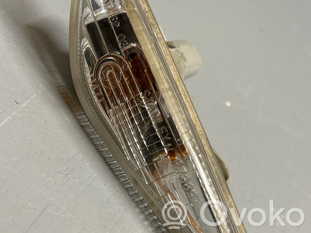 Mazda 6 Front fender indicator light 
