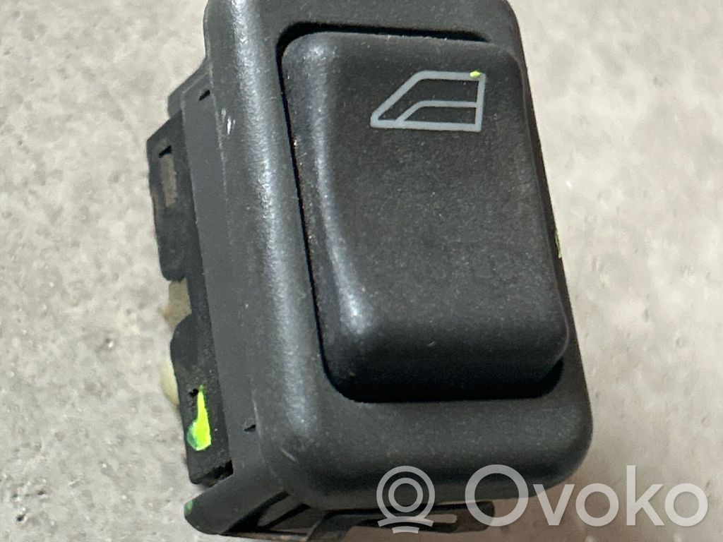 Volvo S40, V40 Electric window control switch 