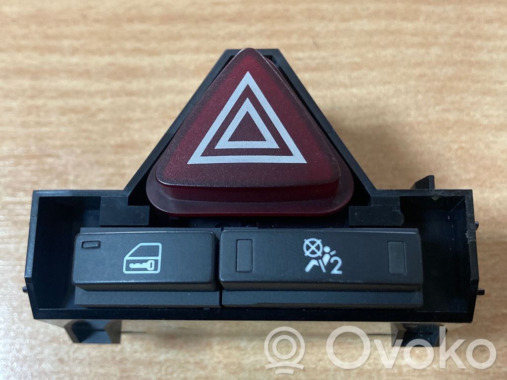 Opel Corsa D Schalter Warnblinkanlage 