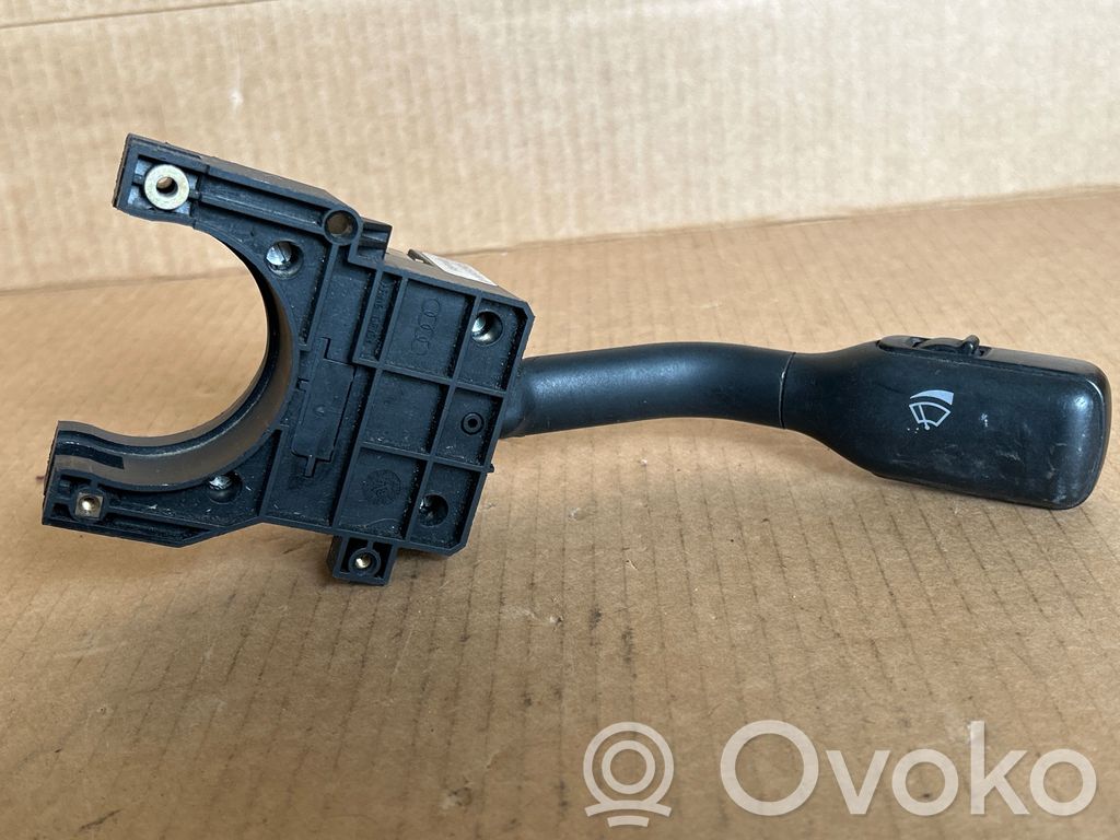Volkswagen Golf IV Wiper control stalk 