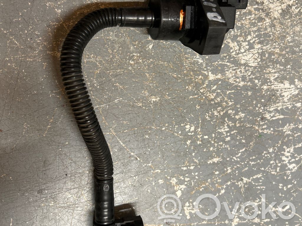 BMW 3 E90 E91 Other engine bay part 