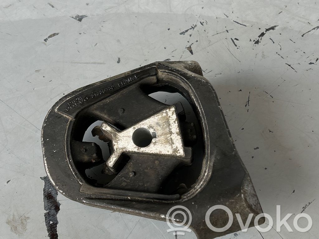 Volvo V40 Engine mount bracket 