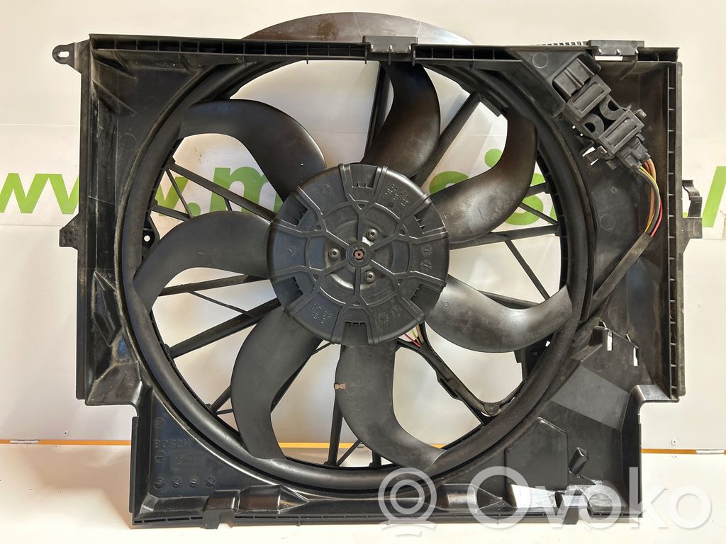 BMW X1 E84 Elektrisks radiatoru ventilators 