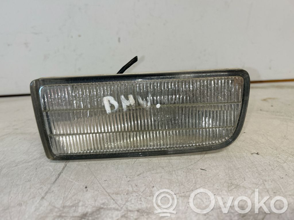 BMW 3 E36 Etusumuvalo 