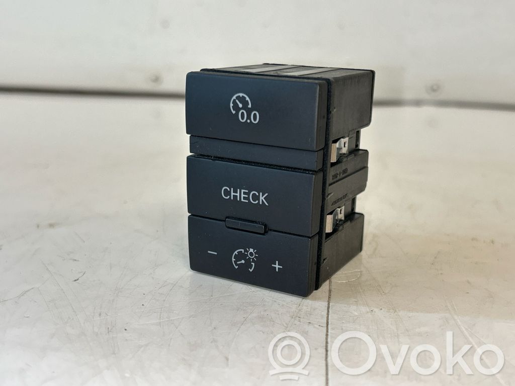 Panel lighting control switch   4F0927123