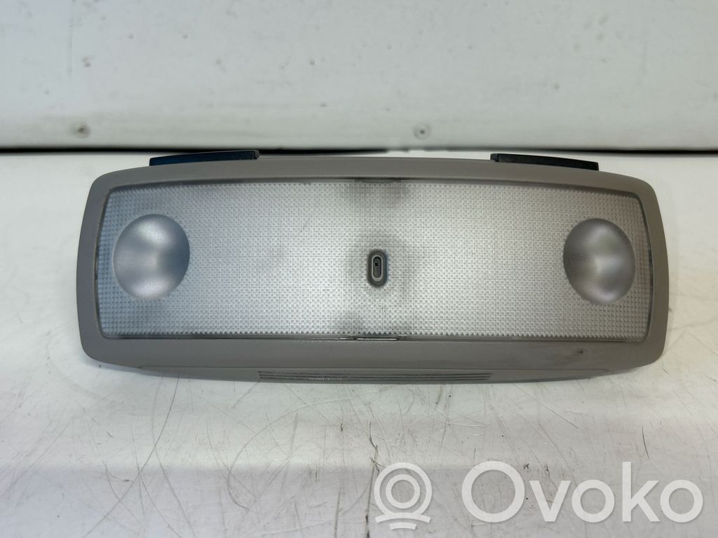 Volvo V70 Lampă scaun spate 