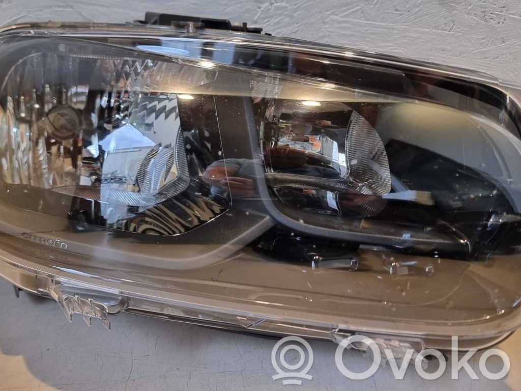 Lampa przednia   90148124,901461241YG8,9816826080