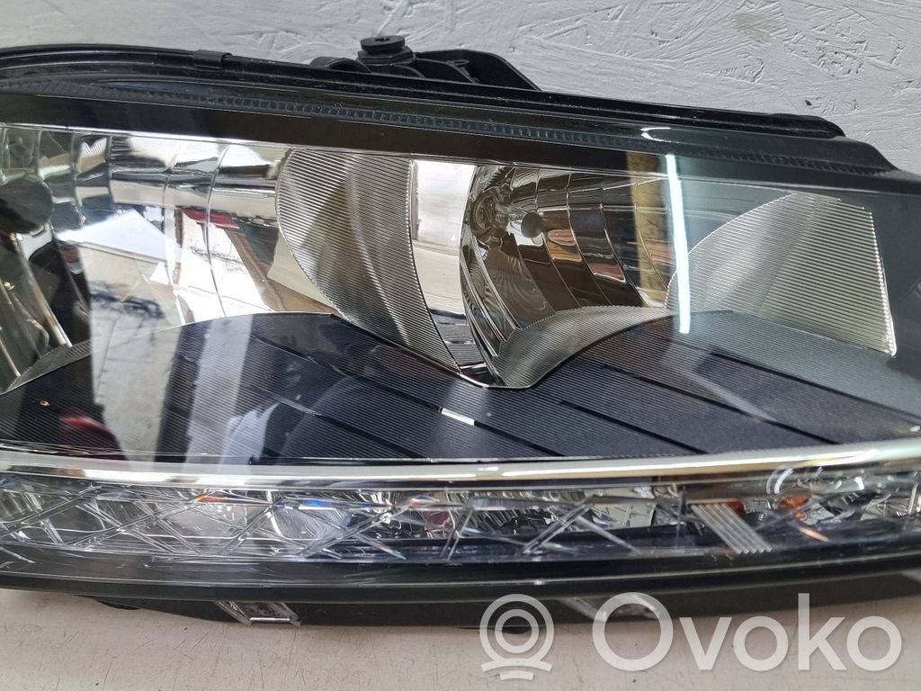 Skoda Fabia Mk3 (NJ) Far 