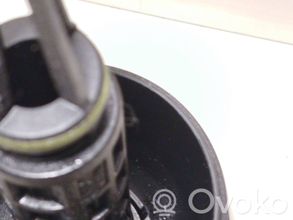 Oil filter cover