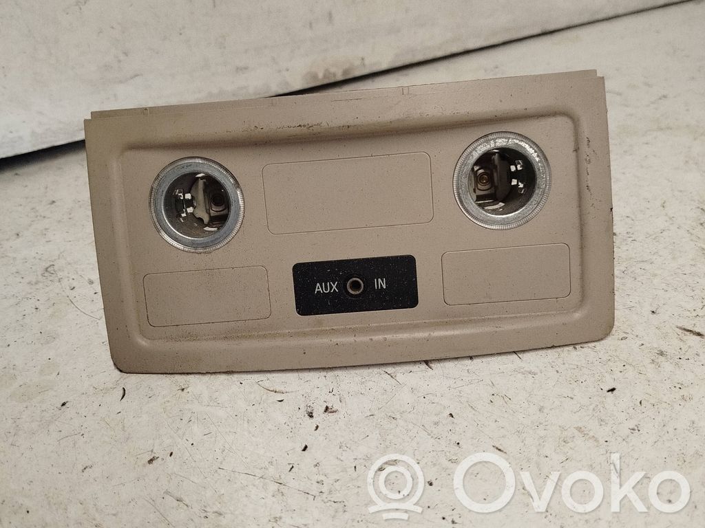 AUX in-socket connector   3199500D0,12112007