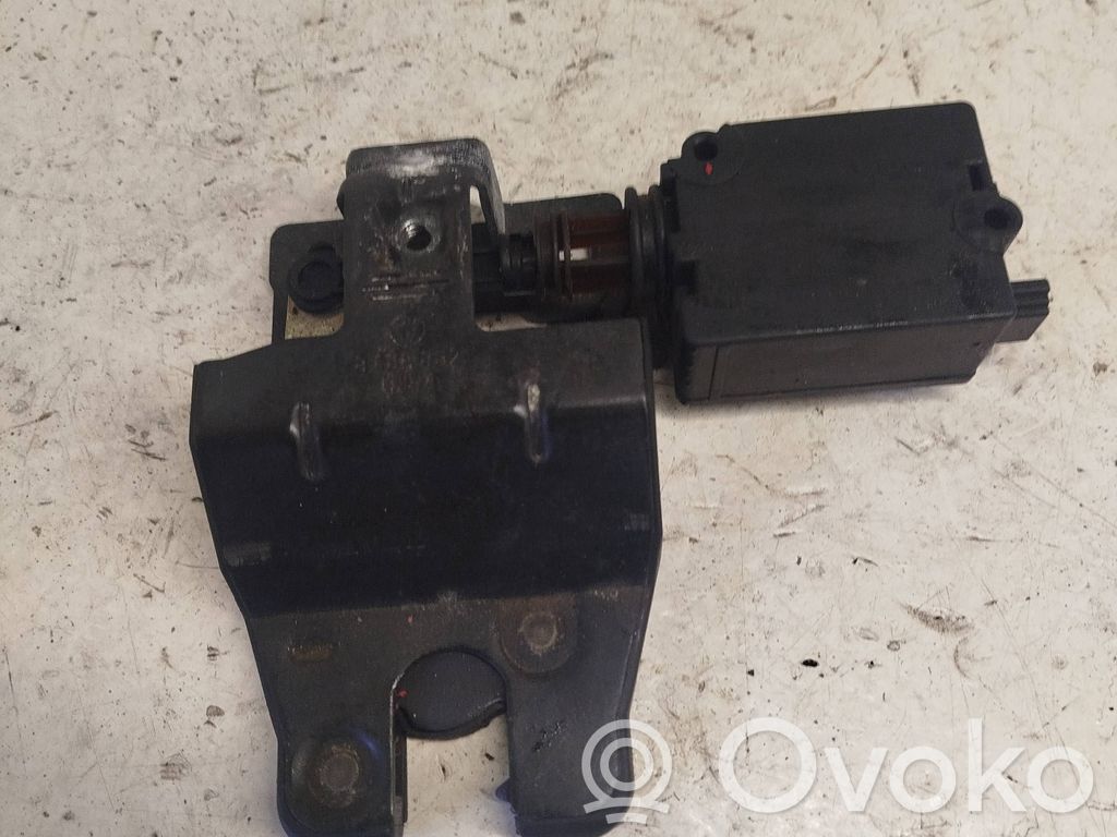 BMW 5 E39 Tailgate/trunk/boot lock/catch/latch 