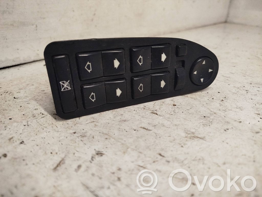 BMW 5 E39 Electric window control switch 