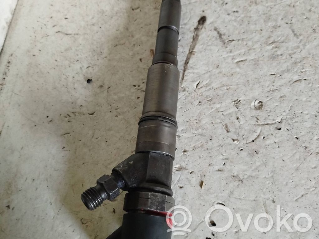 Injecteur de carburant   7785985,048