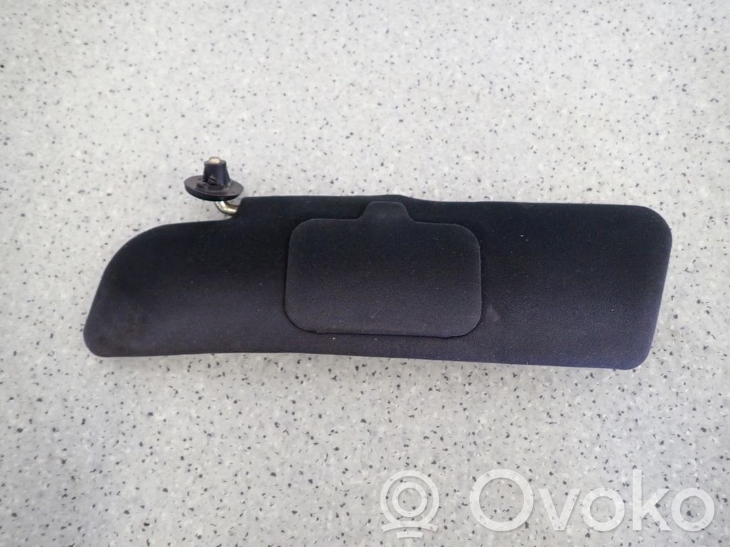 Sun visor