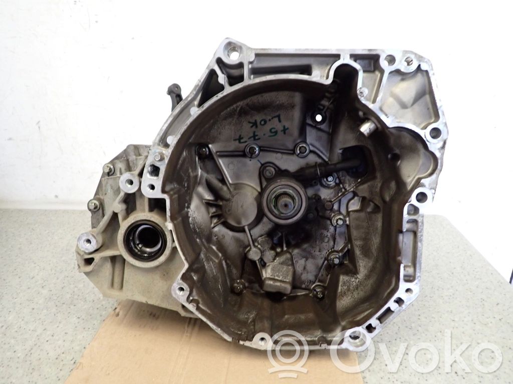 Nissan Micra 5 Gang Schaltgetriebe 