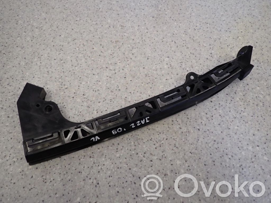 Rear bumper mounting bracket