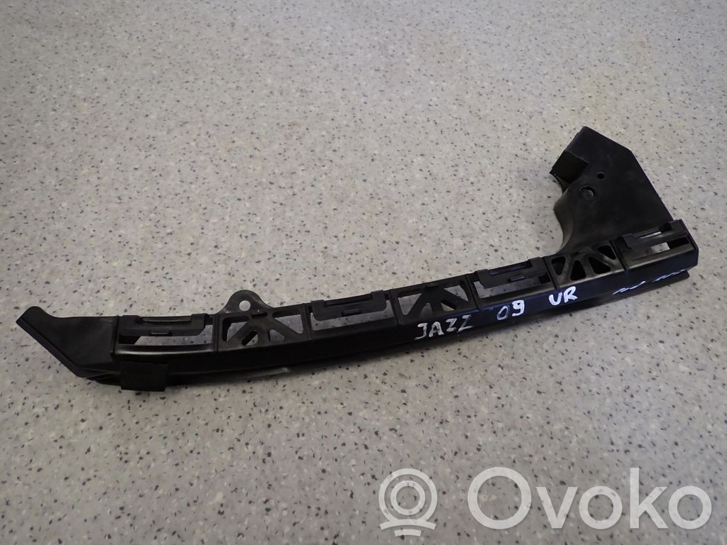 Rear bumper mounting bracket