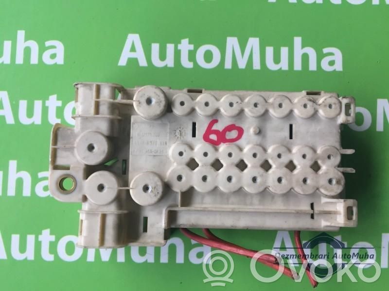 BMW 7 E38 Drošinātāju bloks 