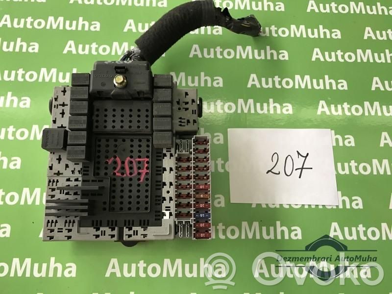 Volvo S60 Fuse module 