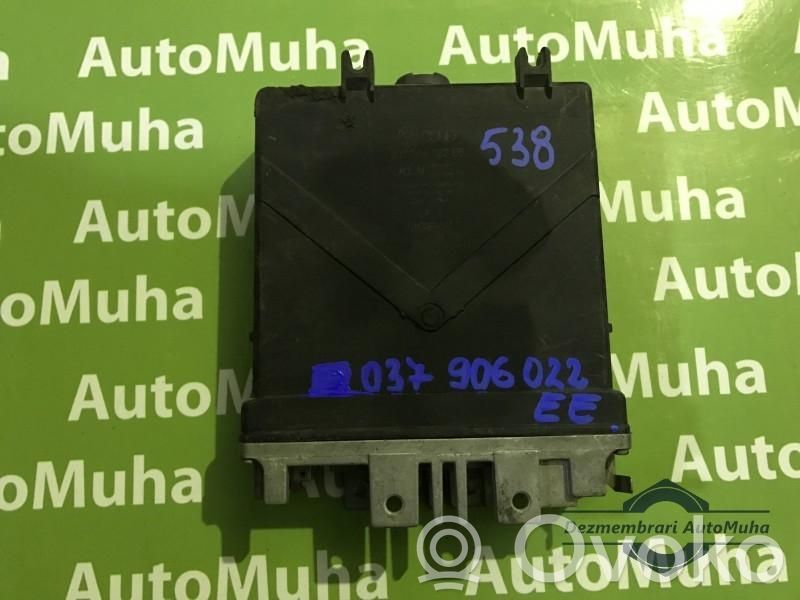 Audi 100 S4 C4 Engine control unit/module ECU 