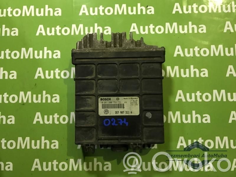 Volkswagen PASSAT B4 Engine control unit/module ECU 