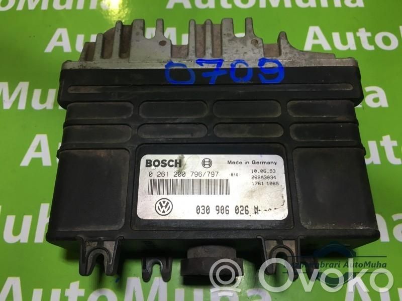 Volkswagen Polo II 86C 2F Engine control unit/module ECU 