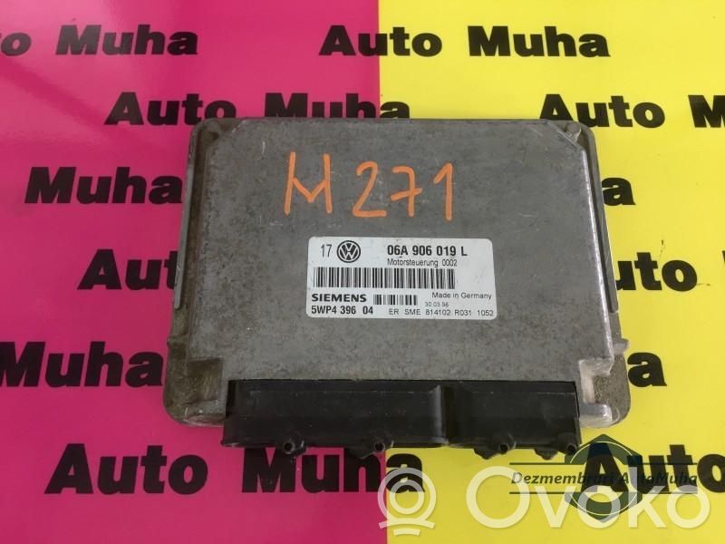 Volkswagen Golf IV Engine control unit/module ECU 