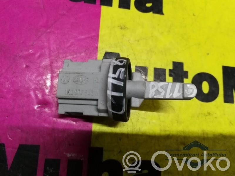 Volkswagen PASSAT B6 Comfort/convenience module 