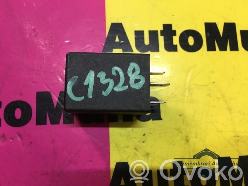 Mukavuusmoduuli   7M0963141,95VW14512AA