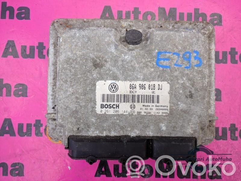 Skoda Octavia Mk1 (1U) Engine control unit/module ECU 