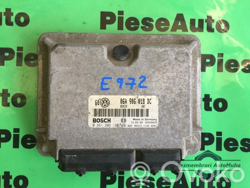 Engine control unit/module ECU   0261206180,06A906018DC