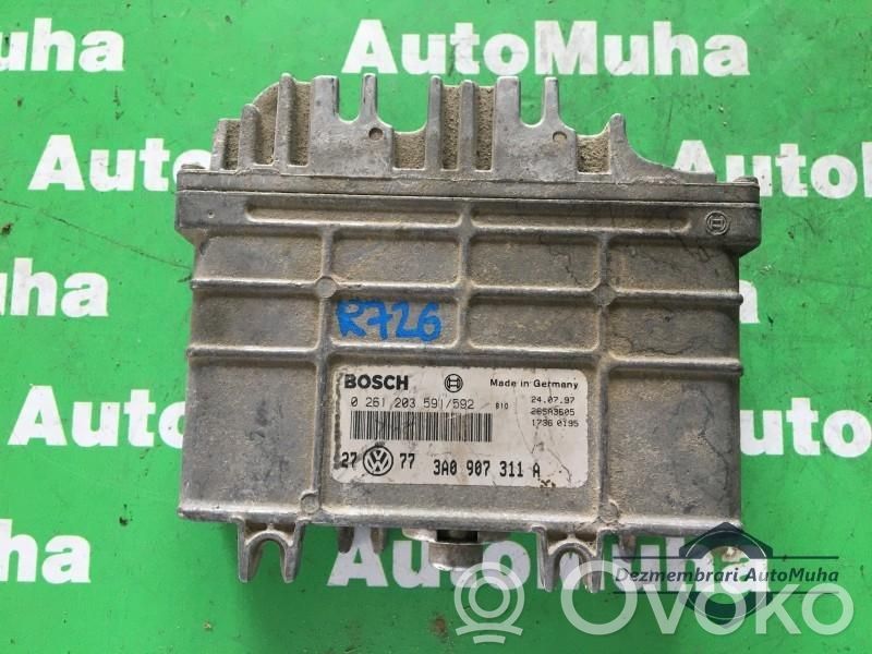 Volkswagen Golf III Motora vadības bloka ECU 