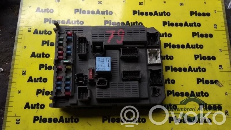 Citroen C5 Fuse module 