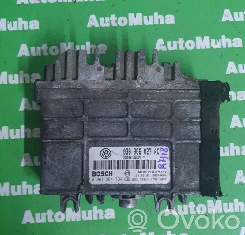 Volkswagen Polo III 6N 6N2 6NF Unitate control motor/modul ECU 