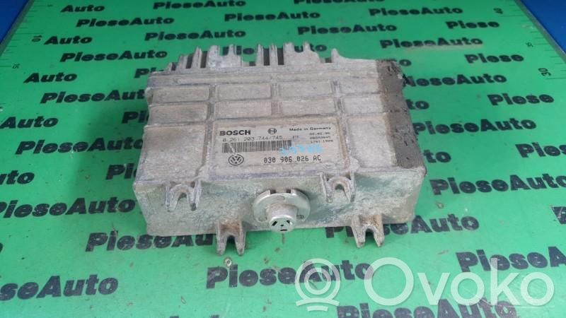 Volkswagen Polo III 6N 6N2 6NF Komputer / Sterownik ECU silnika 